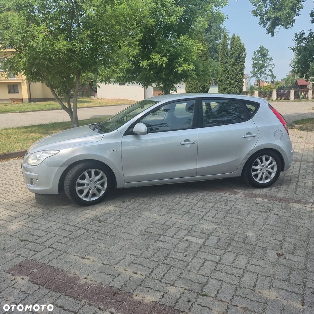 Hyundai i30 1.6 CRDi Comfort - 2