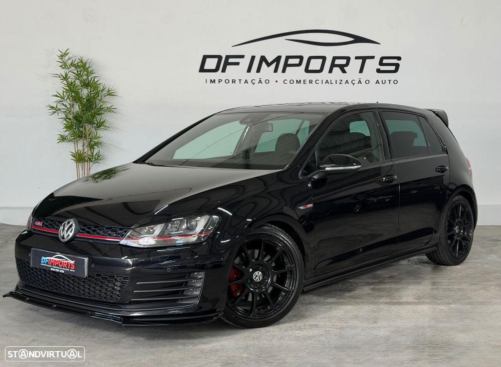 VW Golf 2.0 TSi GTi DSG - 2