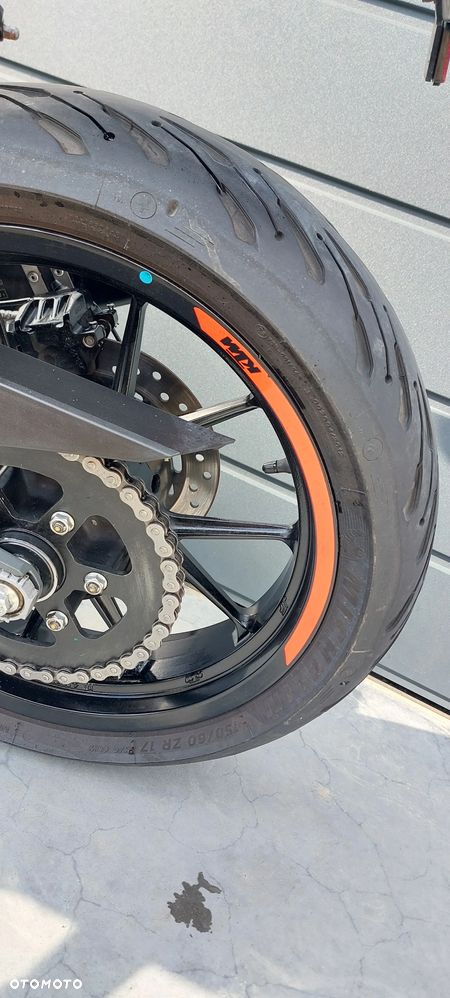 KTM Duke 125 - 11