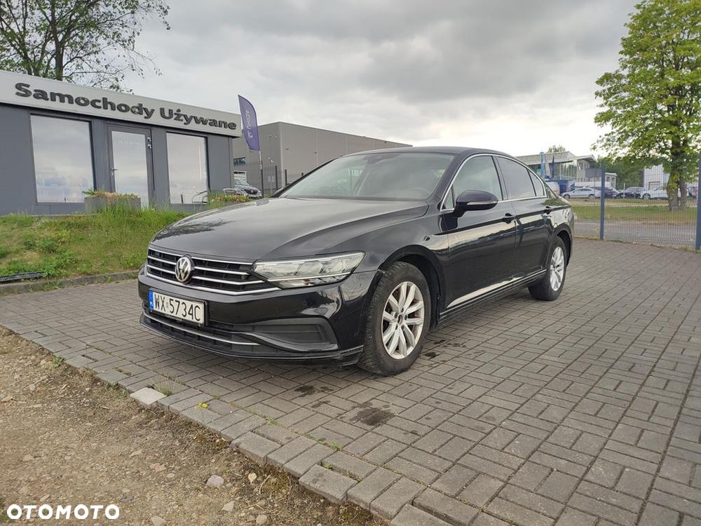 Volkswagen Passat 1.5 TSI EVO Business DSG - 1