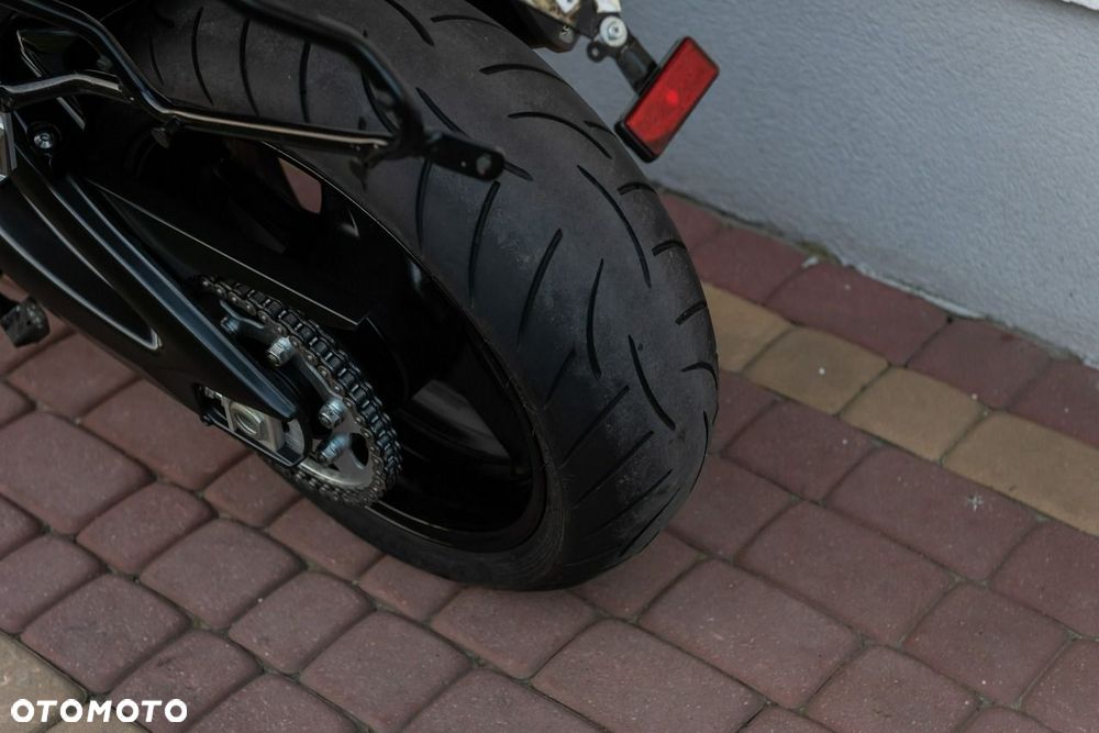 Yamaha FZ - 10