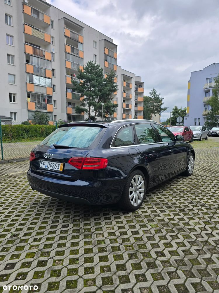 Audi A4 Avant - 5