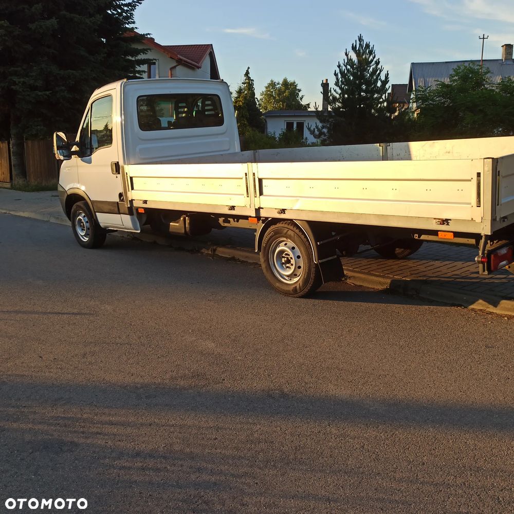 Iveco Daily 35S14V - 3