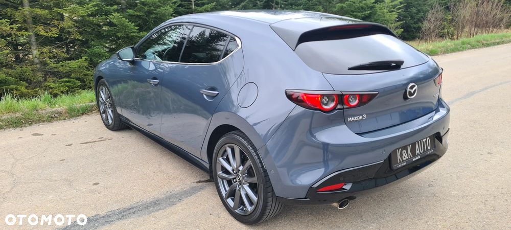 Mazda 3 - 4