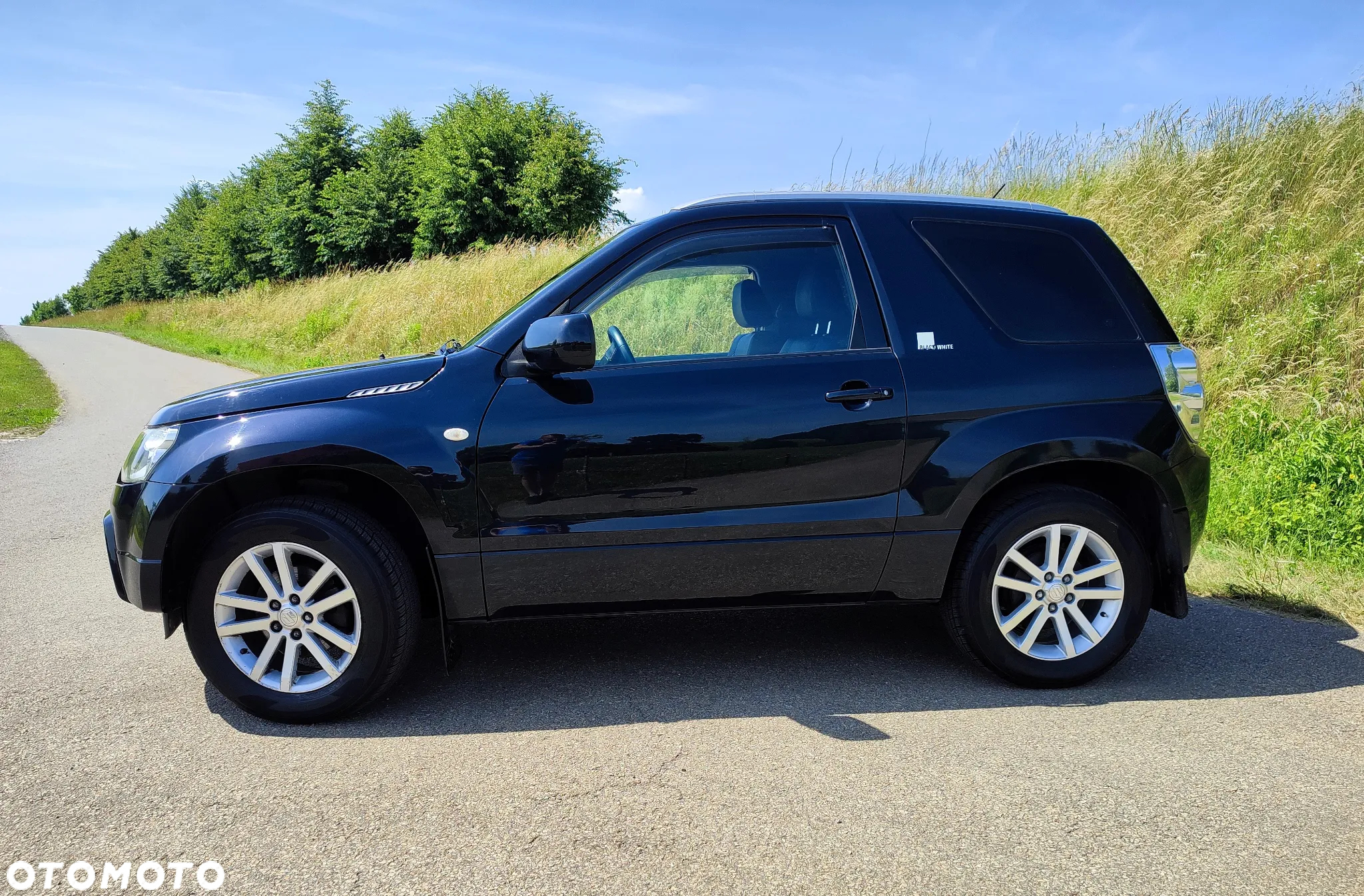 Suzuki Grand Vitara 1.6 De luxe - 8