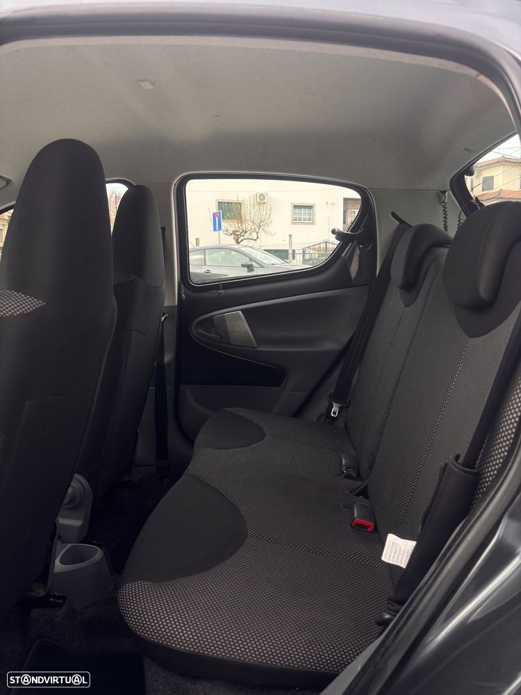 Toyota Aygo 1.0 Style Pack - 15