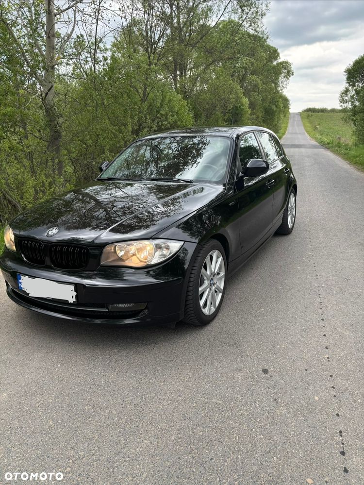 BMW Seria 1 118d Sport Line - 2