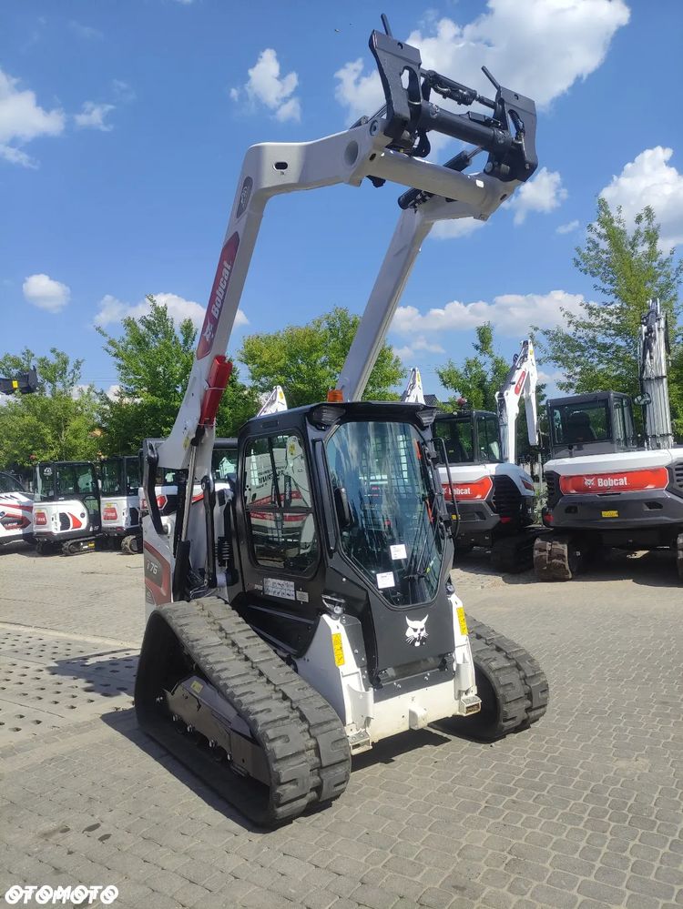 Bobcat T76 - 7