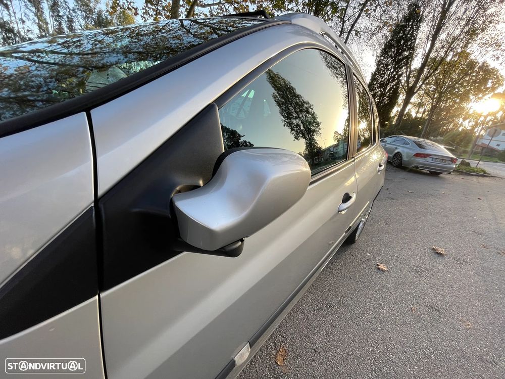 Renault Clio Break 1.5 dCi Dynamique S - 22