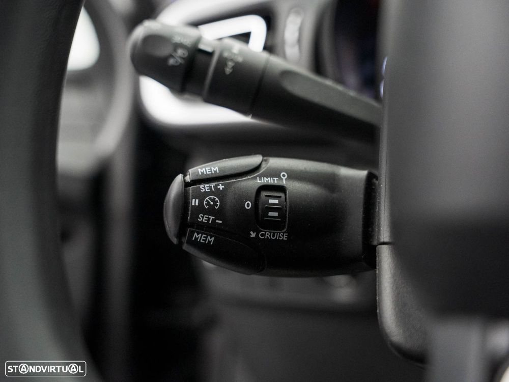 Citroën C3 1.5 BlueHDi Shine Pack - 18