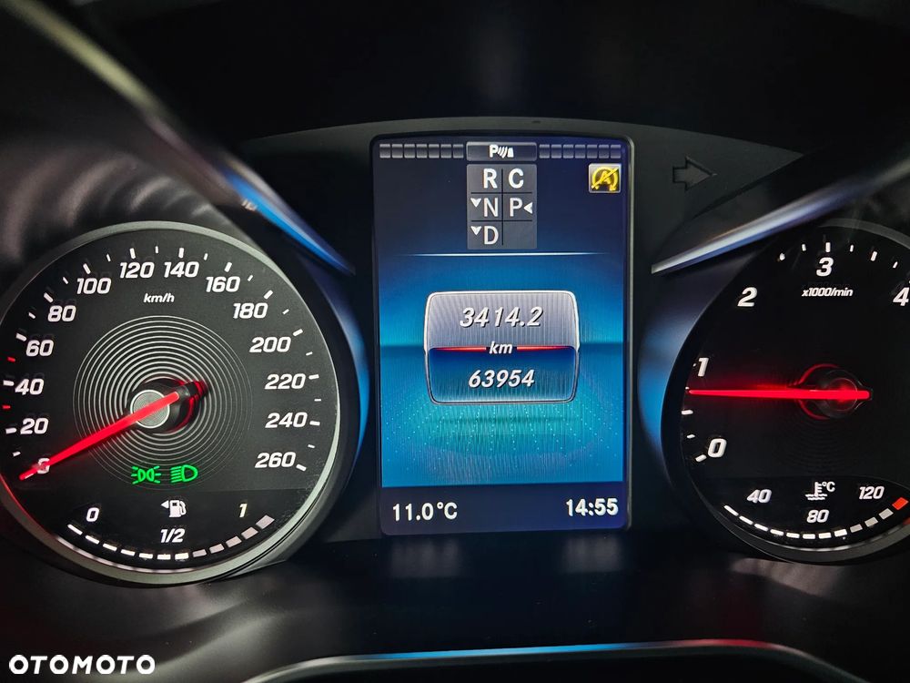 Mercedes-Benz Klasa V 300 d Avantgarde 9G-Tronic - 14