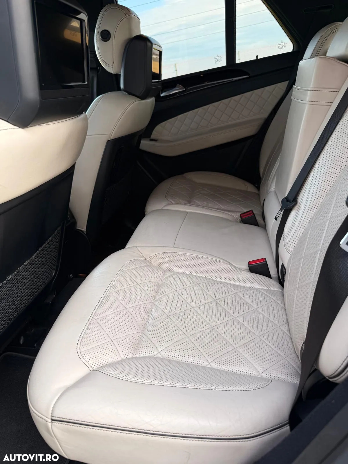 Mercedes-Benz GLE 350 d 4MATIC - 14