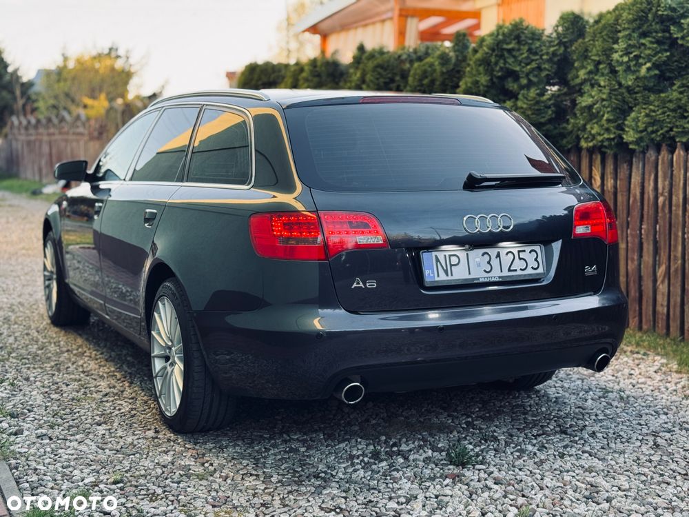 Audi A6 Avant 2.4 Quattro - 6