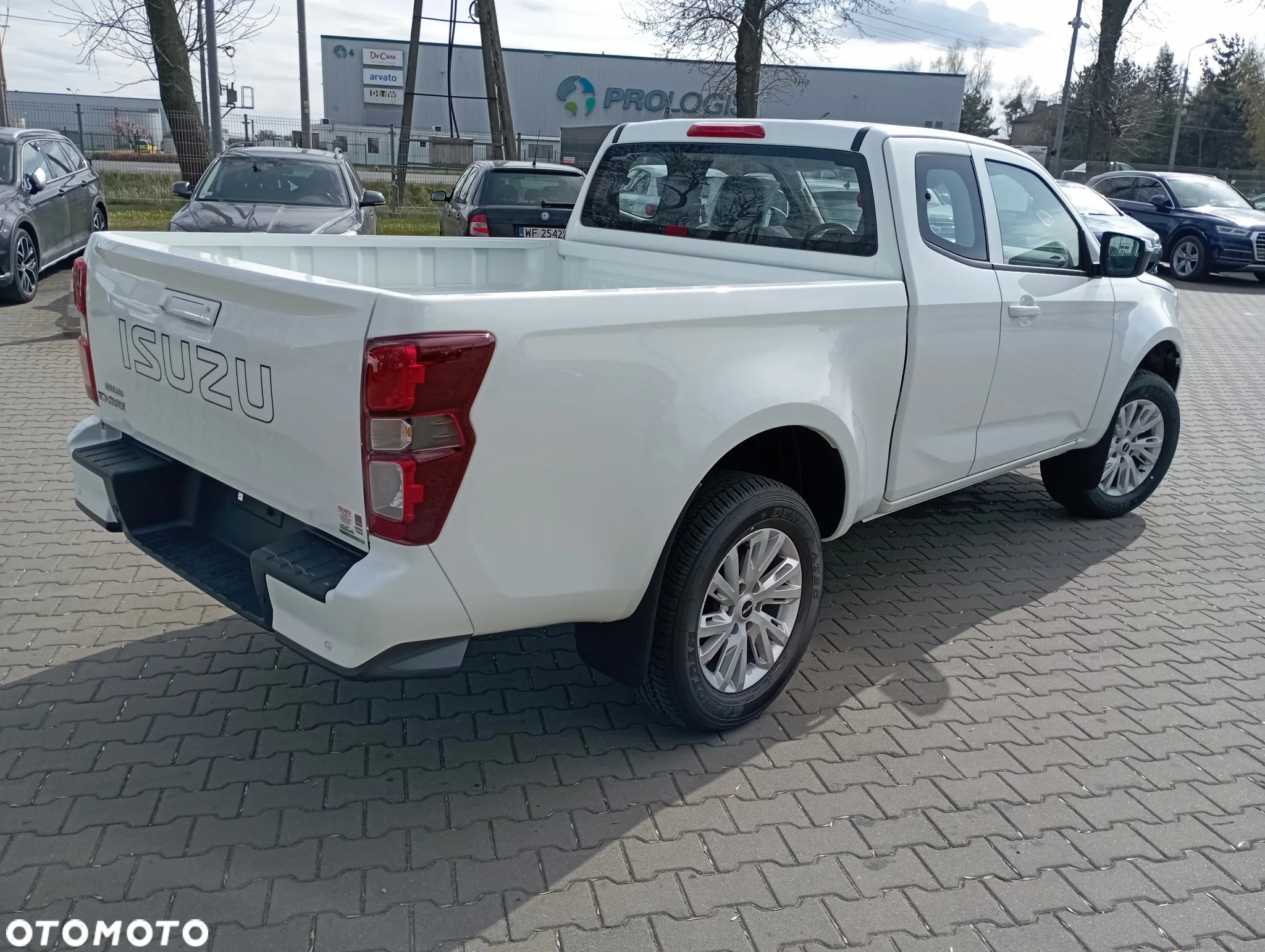 Isuzu D-Max 1.9 EC LS - 8