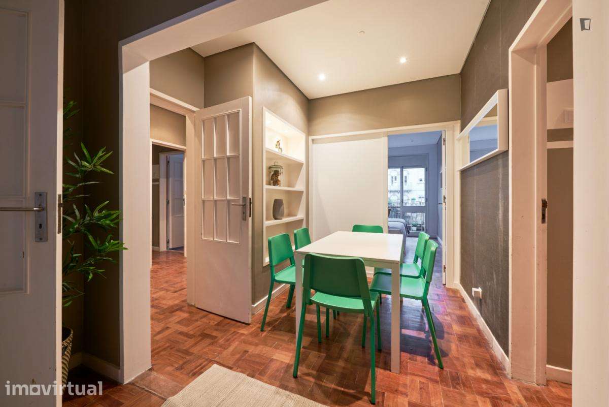 Quarto - localizado em Saldanha Lisbon - Grande imagem: 5/54