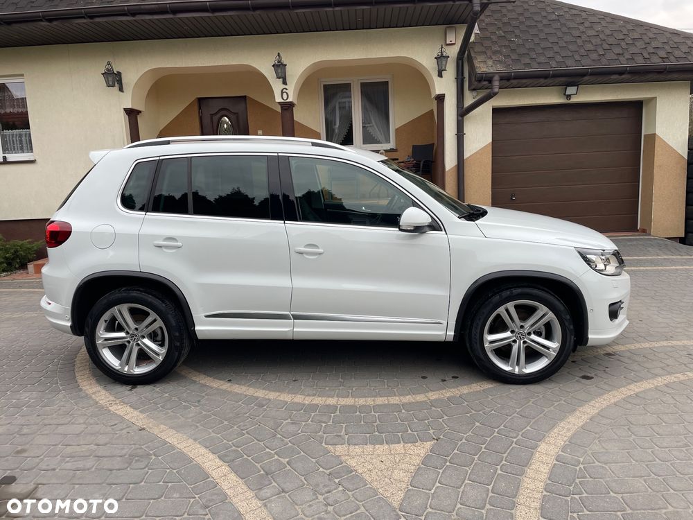 Volkswagen Tiguan 2.0 TDI 4Mot Perfectline R-Style - 4