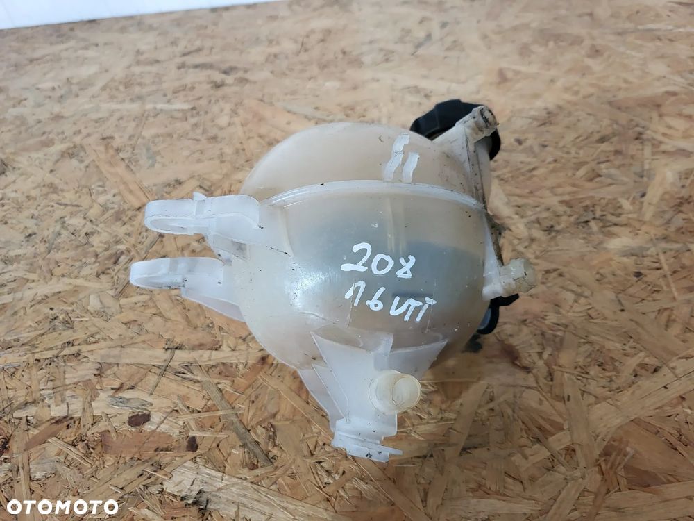 Zbiorniczek wyrównawczy Peugeot 208 1.6 VTI - 2
