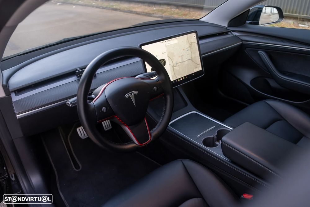 Tesla Model 3 Performance Dual Motor AWD - 27