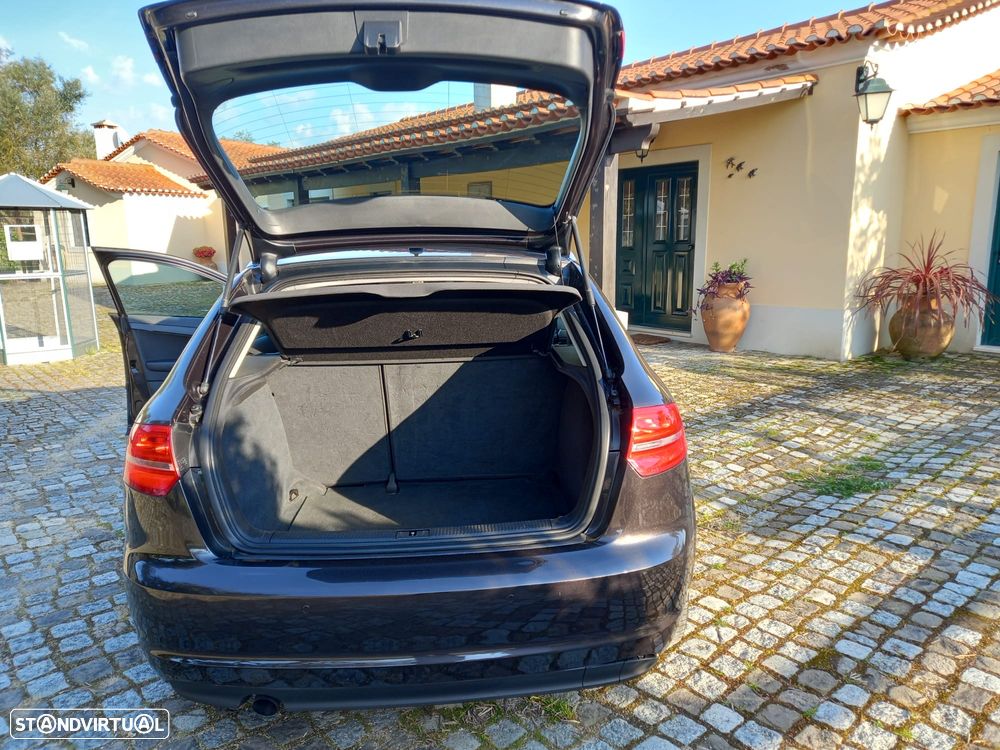 Audi A3 Sportback 1.6 TDI Attraction - 5
