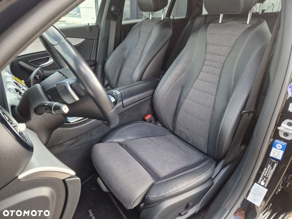 Mercedes-Benz Klasa E 300 de 9G-TRONIC Avantgarde - 12