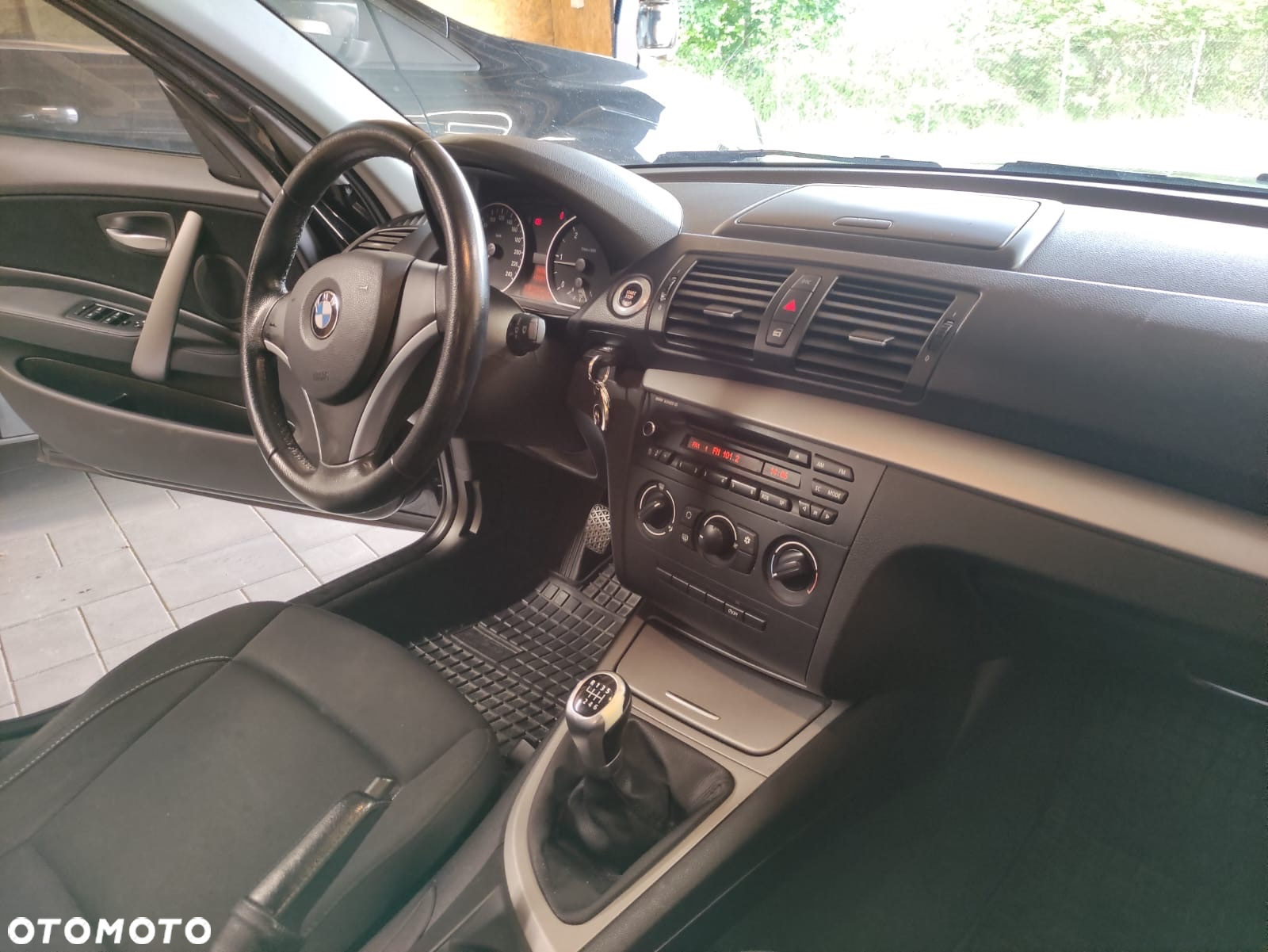 BMW Seria 1 118d - 6