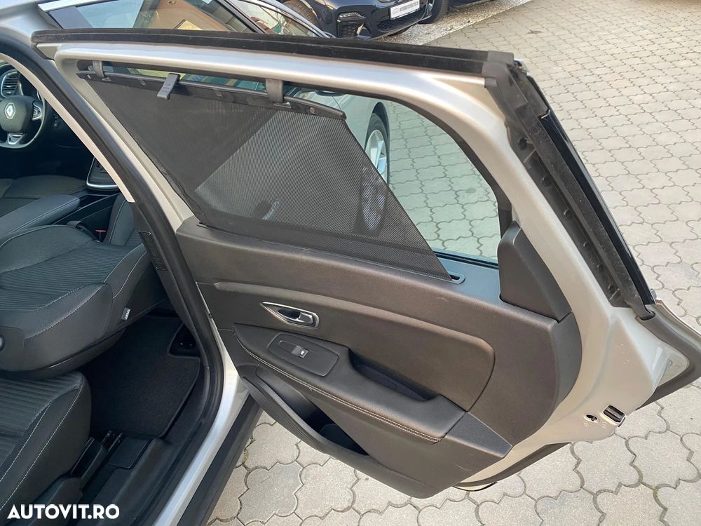 Renault Grand Scenic - 23