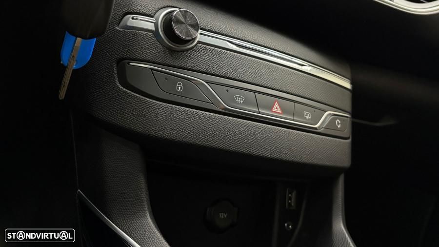 Peugeot 308 SW 1.6 BlueHDi GT Line - 17