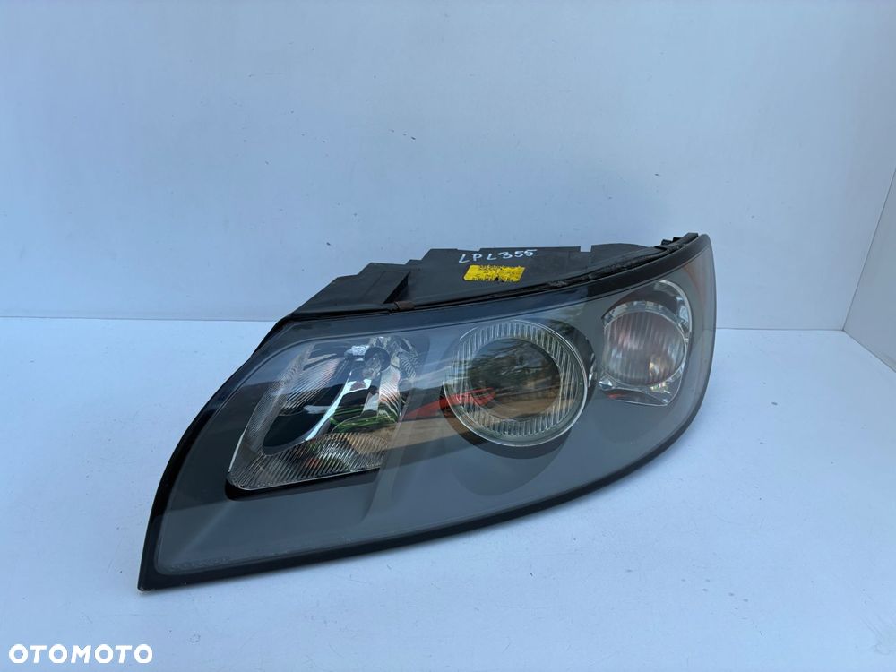 VOLVOV S40 II V50 I 04–07 LAMPA PRZÓD PRZEDNIA LEWA  EUROPA 30698885 - 1