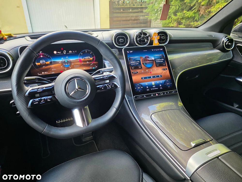 Mercedes-Benz GLC - 9