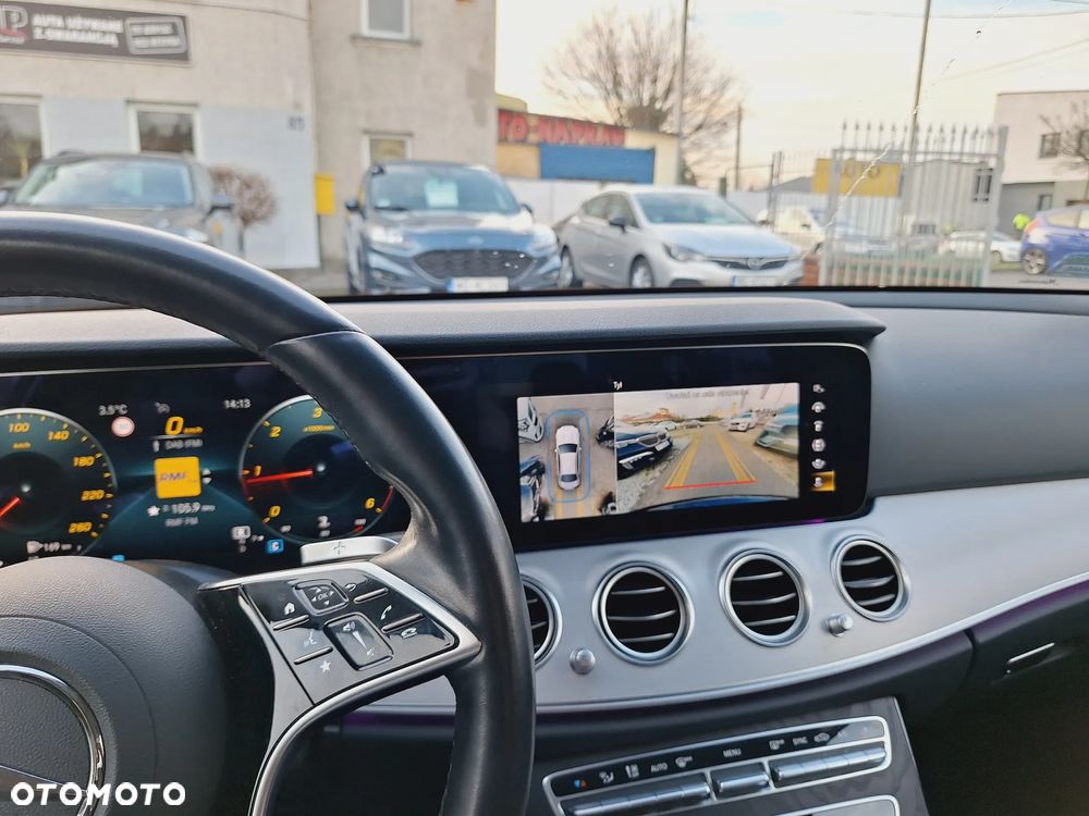 Mercedes-Benz Klasa E 220 d 9G-TRONIC - 11