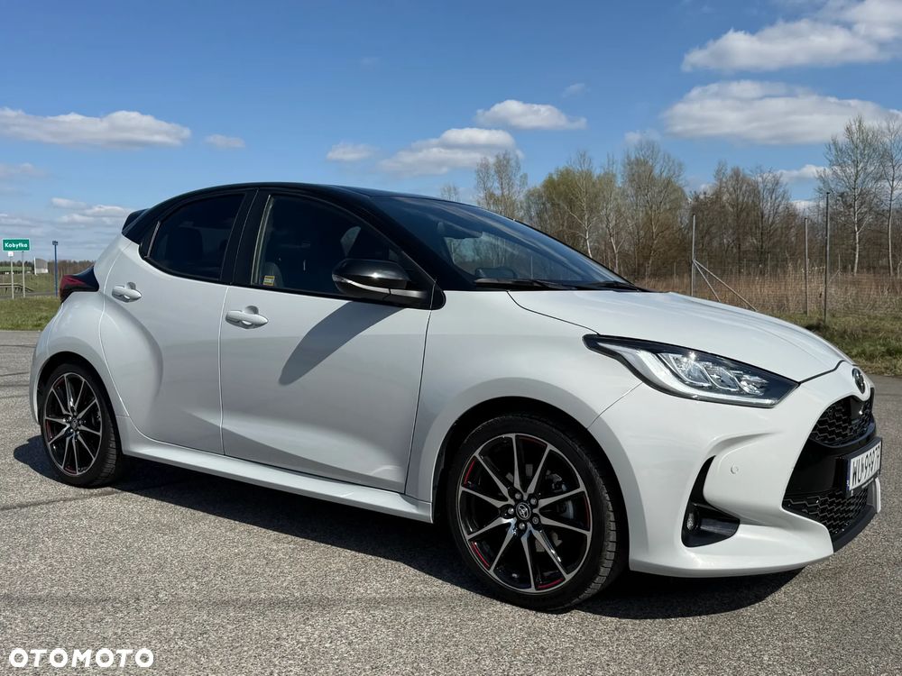 Toyota Yaris - 1