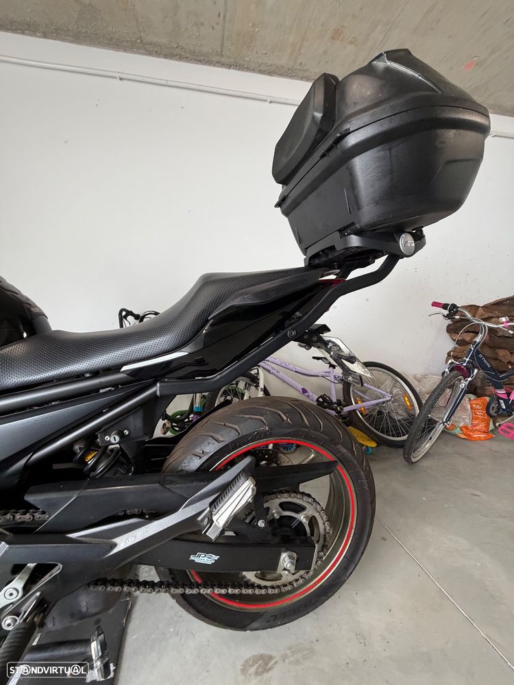 Yamaha XJ Diversion 600 f - 9