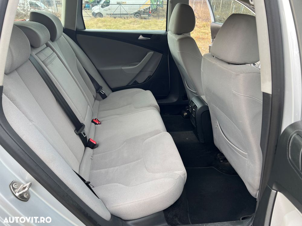 Volkswagen Passat 2.0 TDI Comfortline DPF - 17