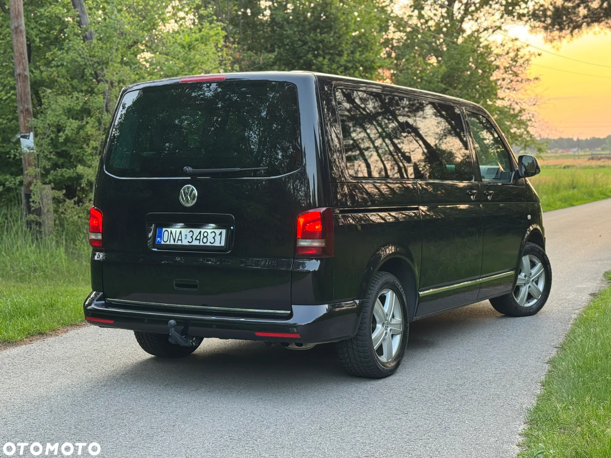 Volkswagen Multivan BiTDI L1 Highline - 16