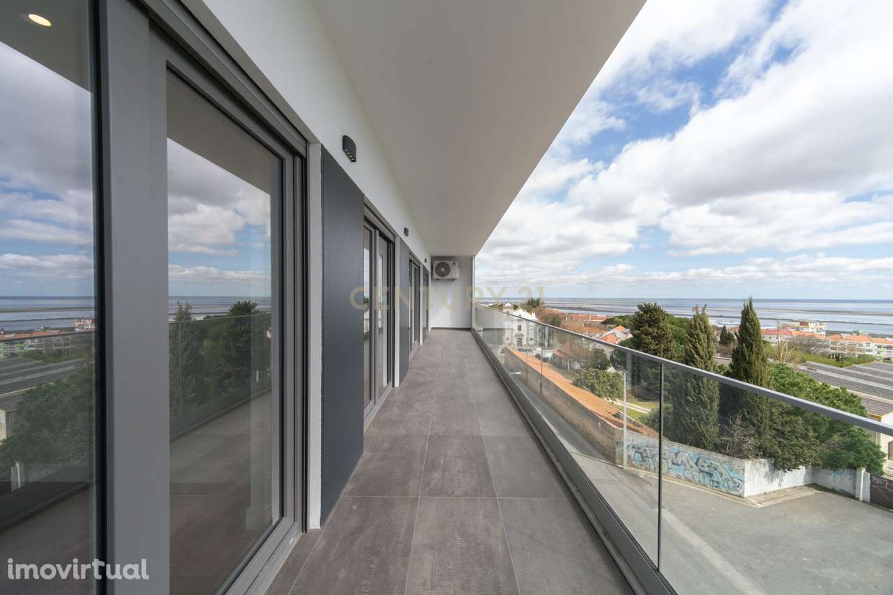 T2 NOVO em fase final de construção com vista rio | Iria Rio Residence - Grande imagem: 5/25