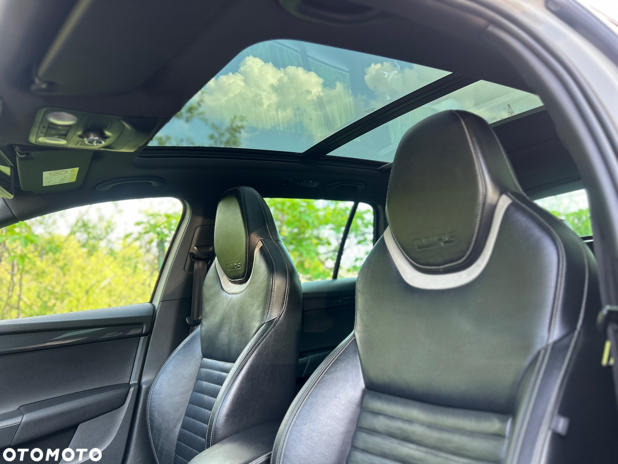 Skoda Octavia 2.0 TDI (Green tec) DSG RS - 26