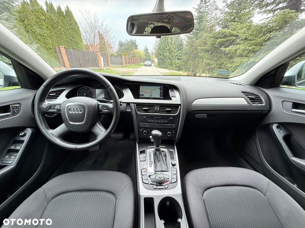Audi A4 Avant 2.0 TDI DPF multitronic Ambiente - 16