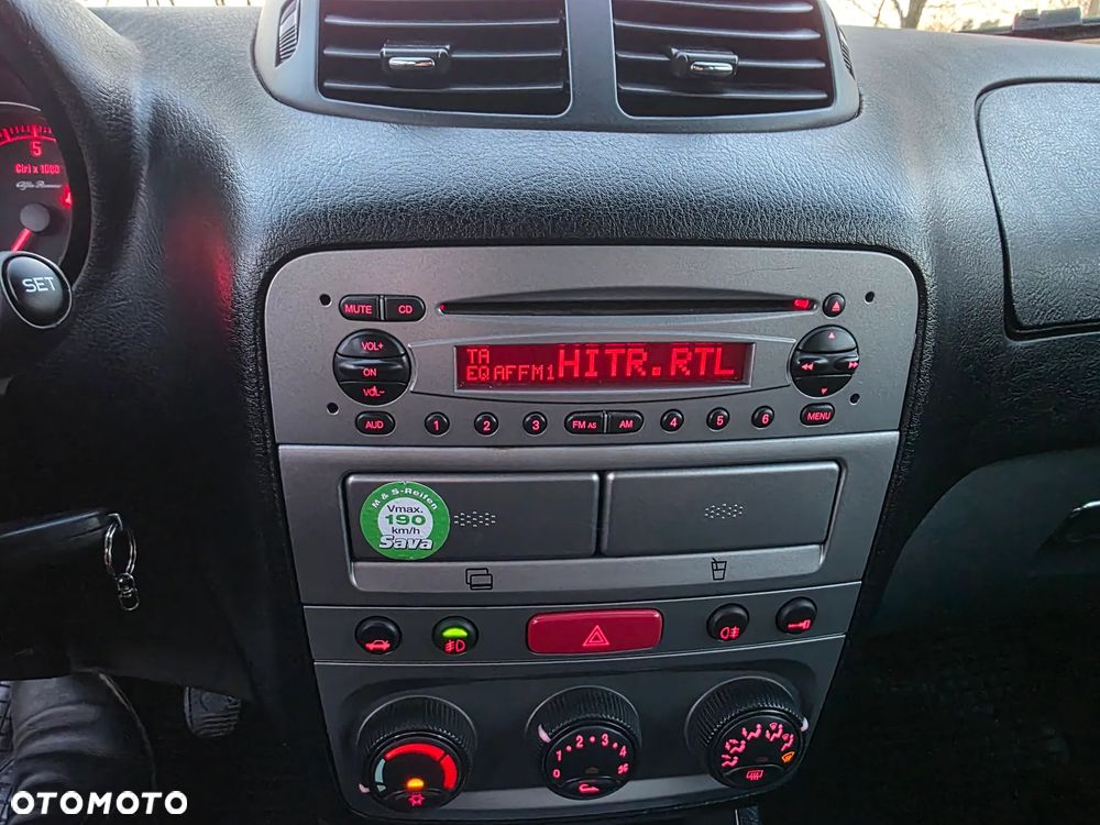 Alfa Romeo 147 1.6 Twin Spark 16V Moving - 24