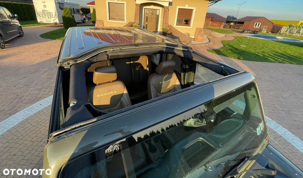 Jeep Wrangler Unlimited 3.6 Automatik Sahara - 9