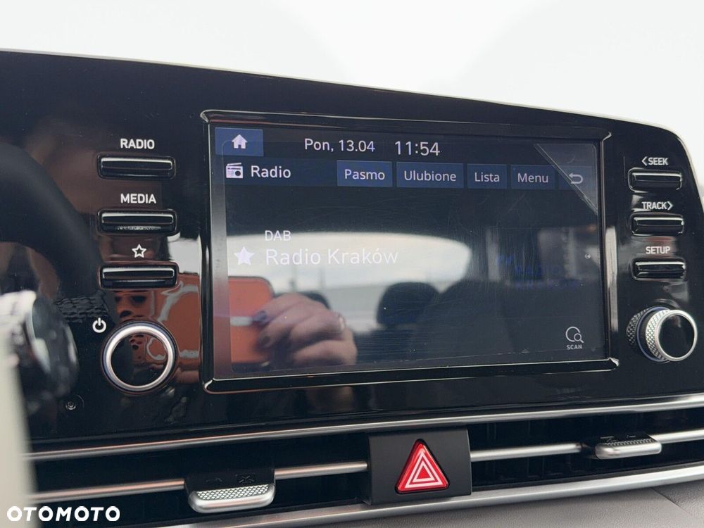 Hyundai Elantra - 21