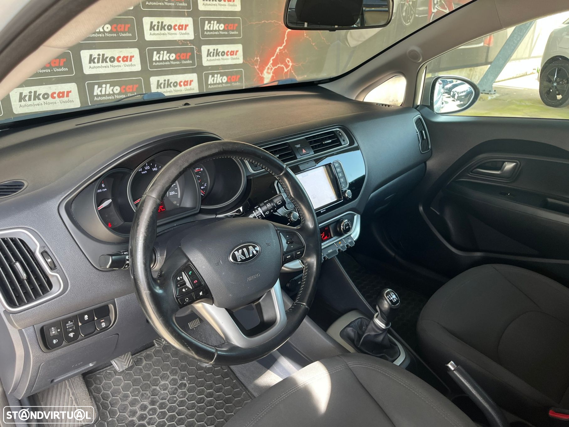 Kia Rio 1.1 CRDi - 22