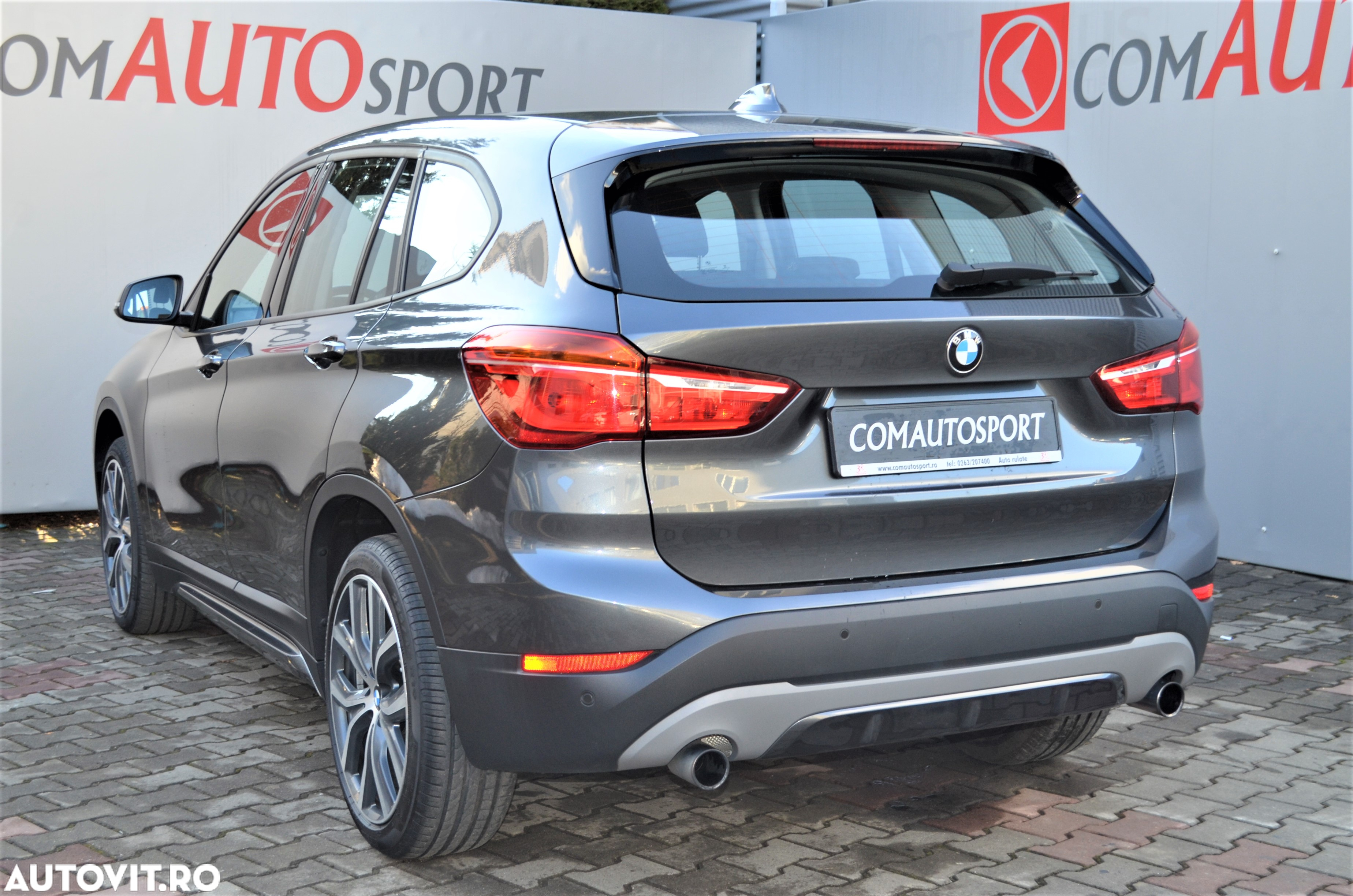 BMW X1 xDrive20i AT - 4