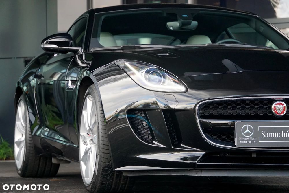 Jaguar F-Type S AWD - 11