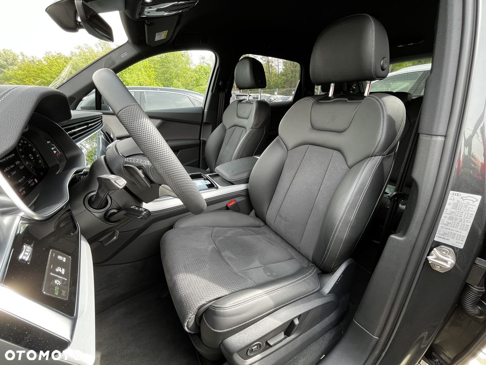 Audi Q7 50 TDI mHEV Quattro S Line Tiptr - 13