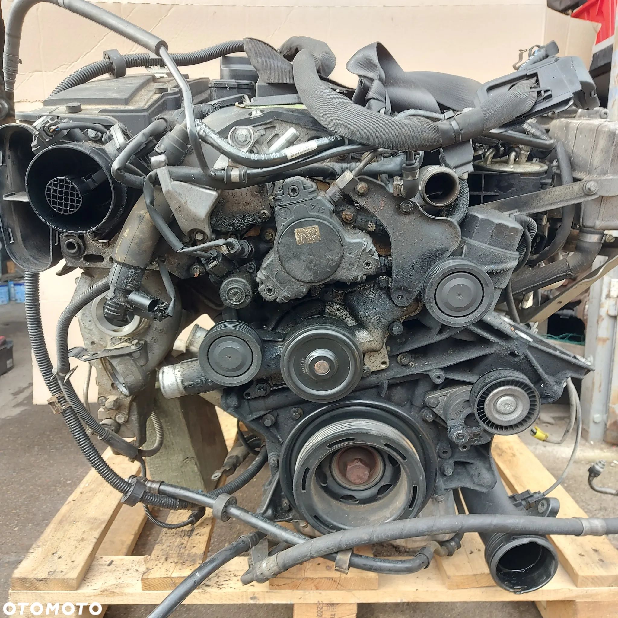 SLUPEK SILNIK 646811 220 CDI 140 TYS. 1700 PS MERCEDES E W211 C W204 ORYGINAL DEMONTAZ DIESEL 646 811 - 1