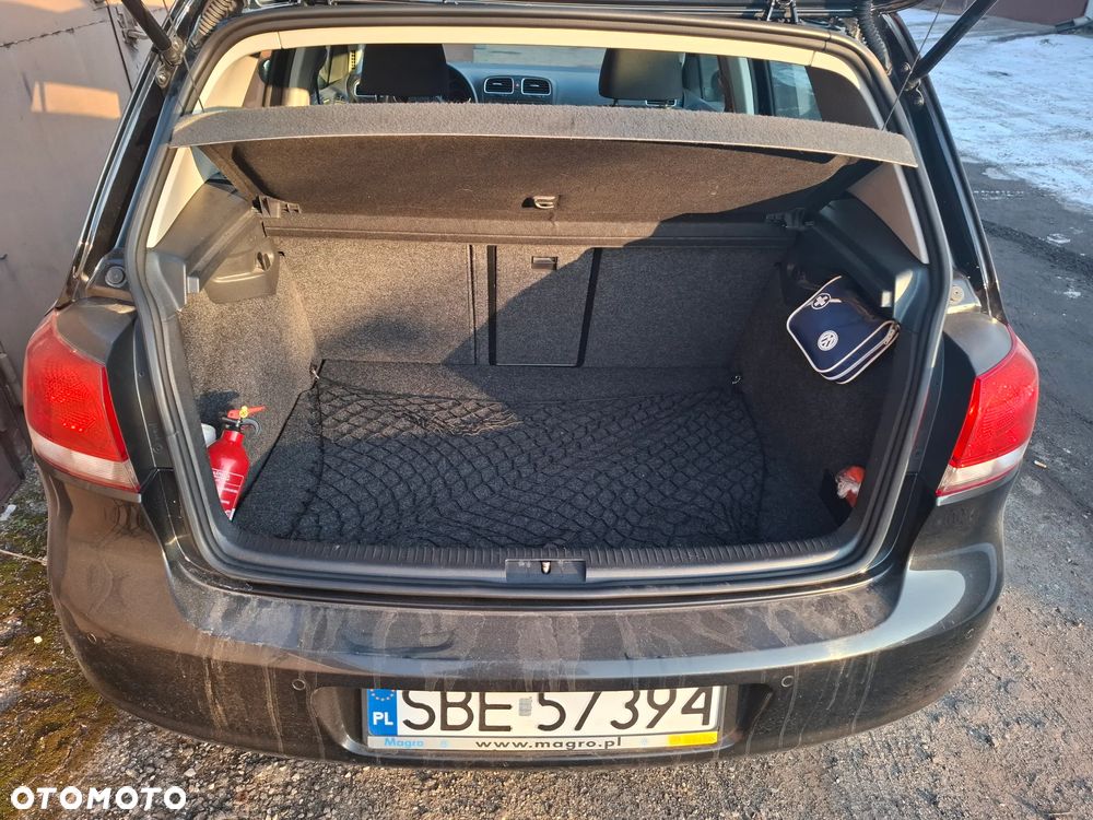 Volkswagen Golf - 16