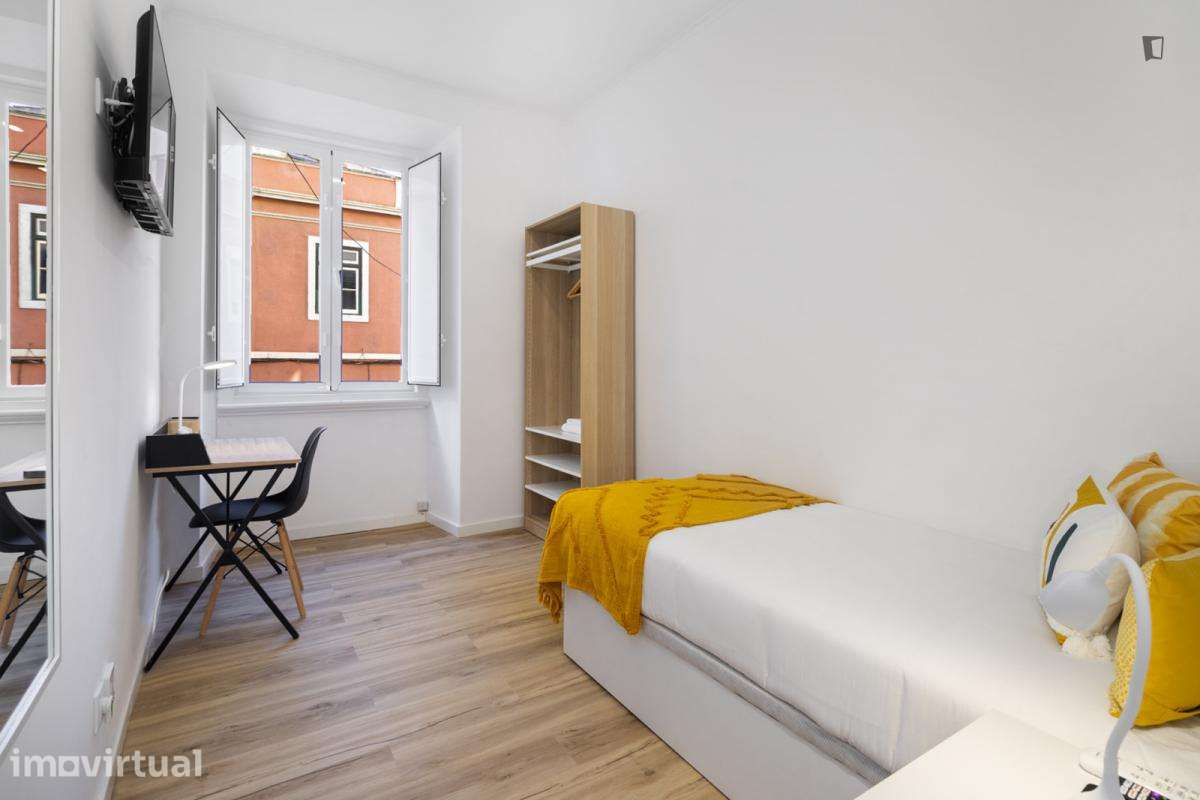 Quarto - localizado em Penha de França Lisbon - Grande imagem: 3/14