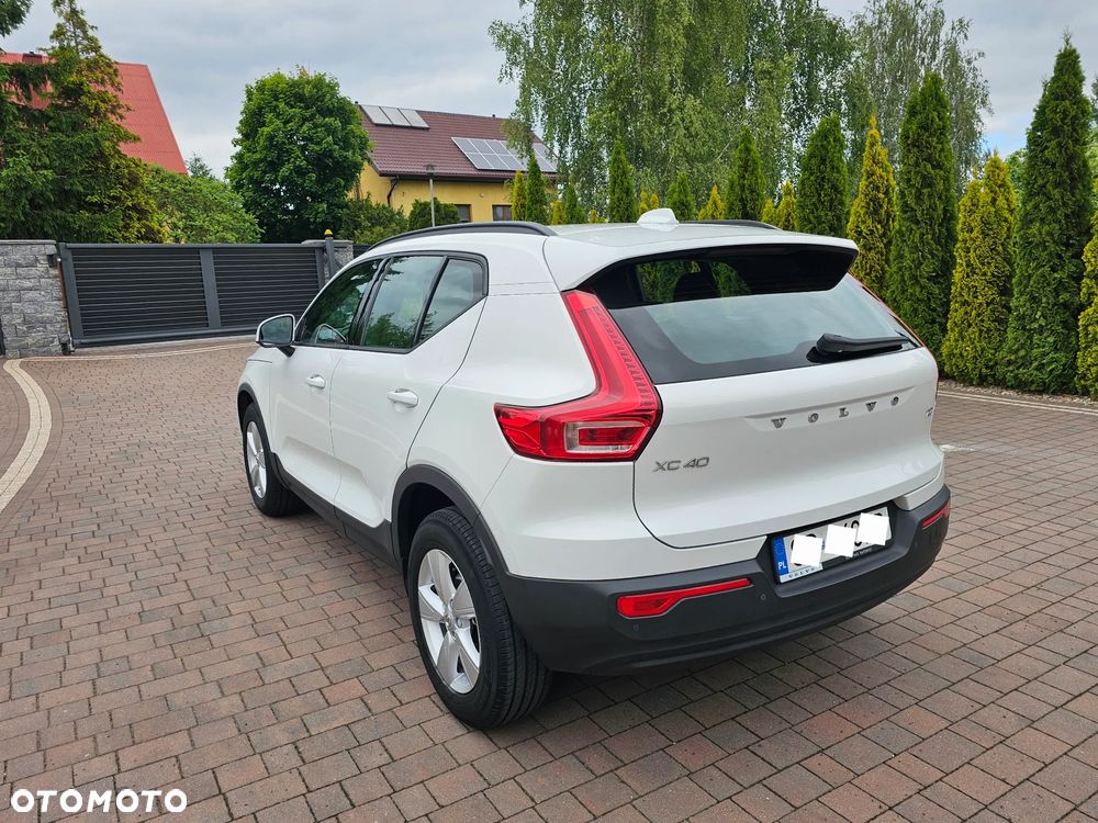 Volvo XC 40 T3 Momentum - 26
