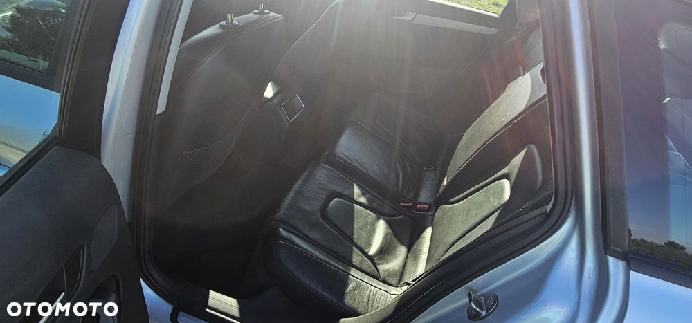 Audi A4 Avant - 2
