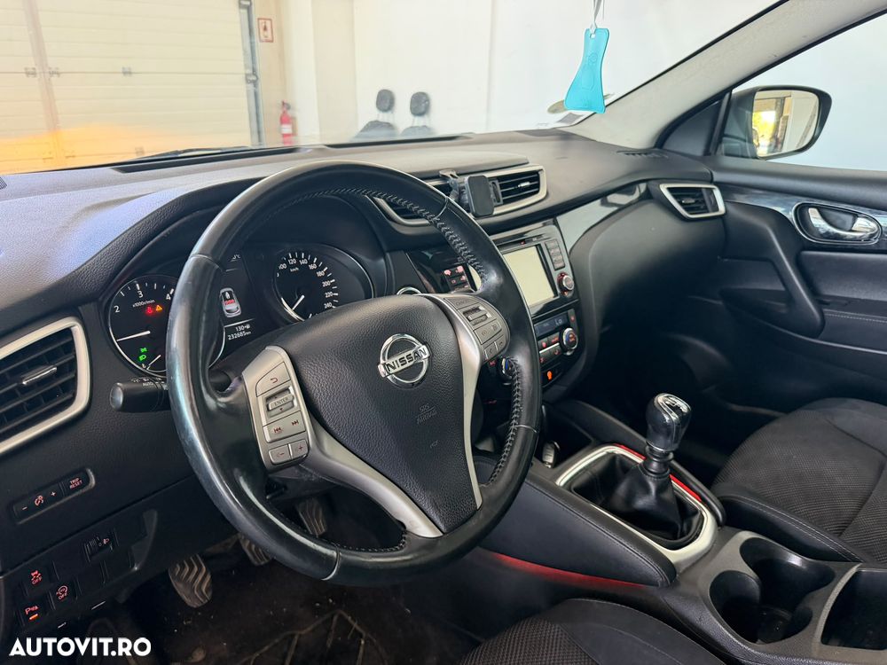 Nissan Qashqai 1.5 DCI Start/Stop N-Connecta - 9
